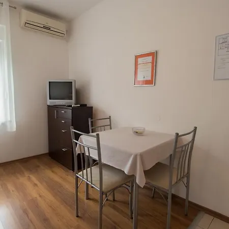 Apartments Marija Rijeka Exterior photo