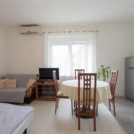 Apartments Marija Rijeka Exterior photo